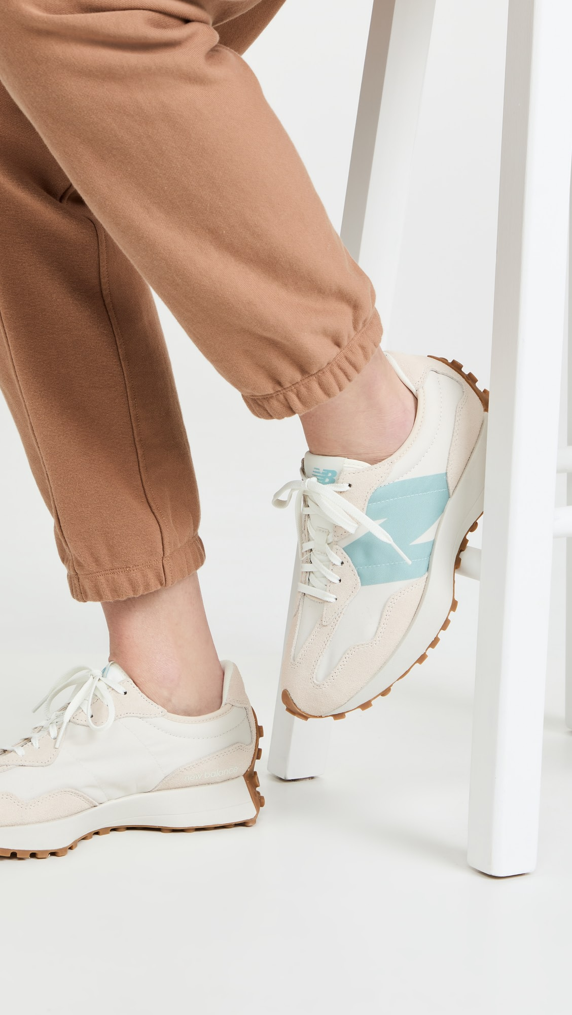 NB327 Moonbeam Storm Blue